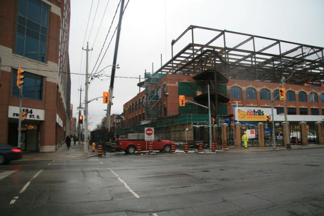 Steel Put Into Place On Former Toronto Sun Building | Urban Toronto