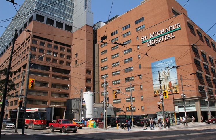 St. Michael's Hospital Addition Toronto by Diamond and Schmitt ...