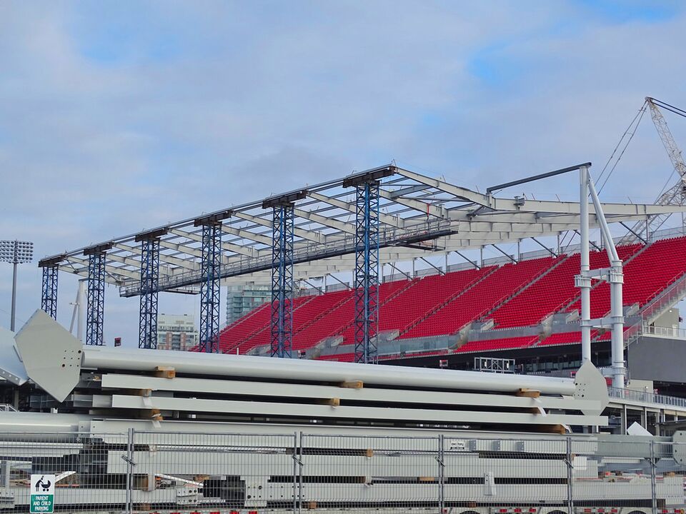 bmo field roof