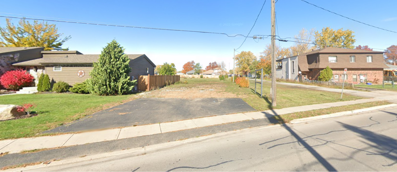 33 Rockwood Avenue 9.14m 3s Rockwood Development Ltd Whiteline