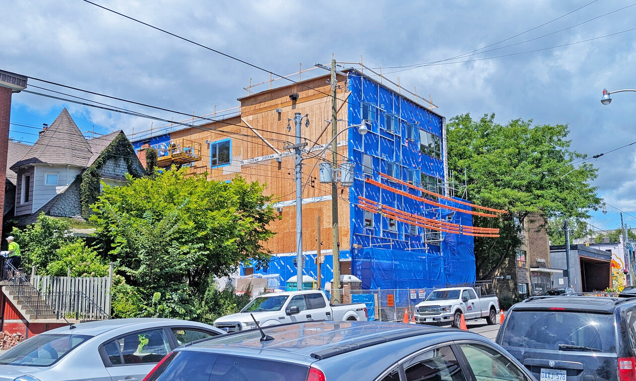 230coxwell-20.jpg