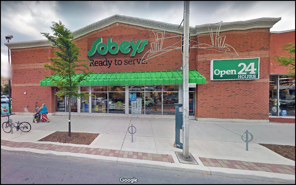 2453 Danforth Ave.jpg