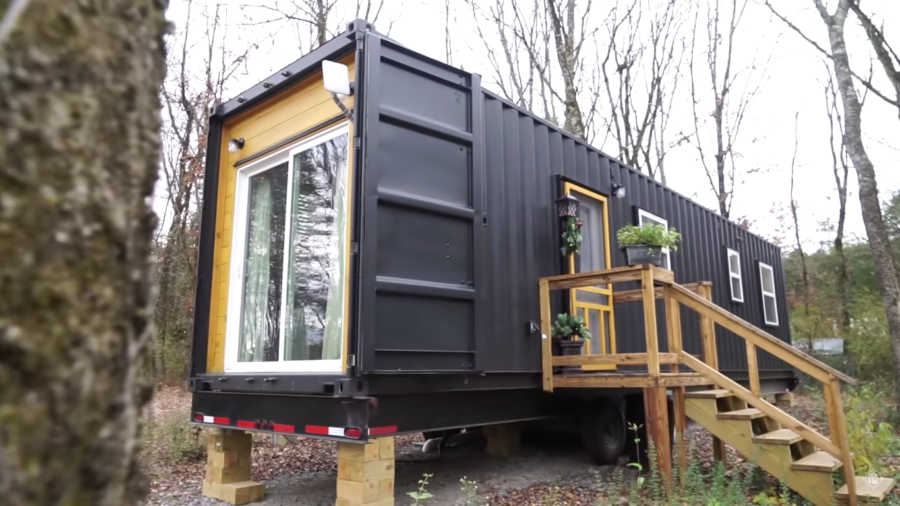 Death-Star-Shipping-Container-Home-4-900x506.png