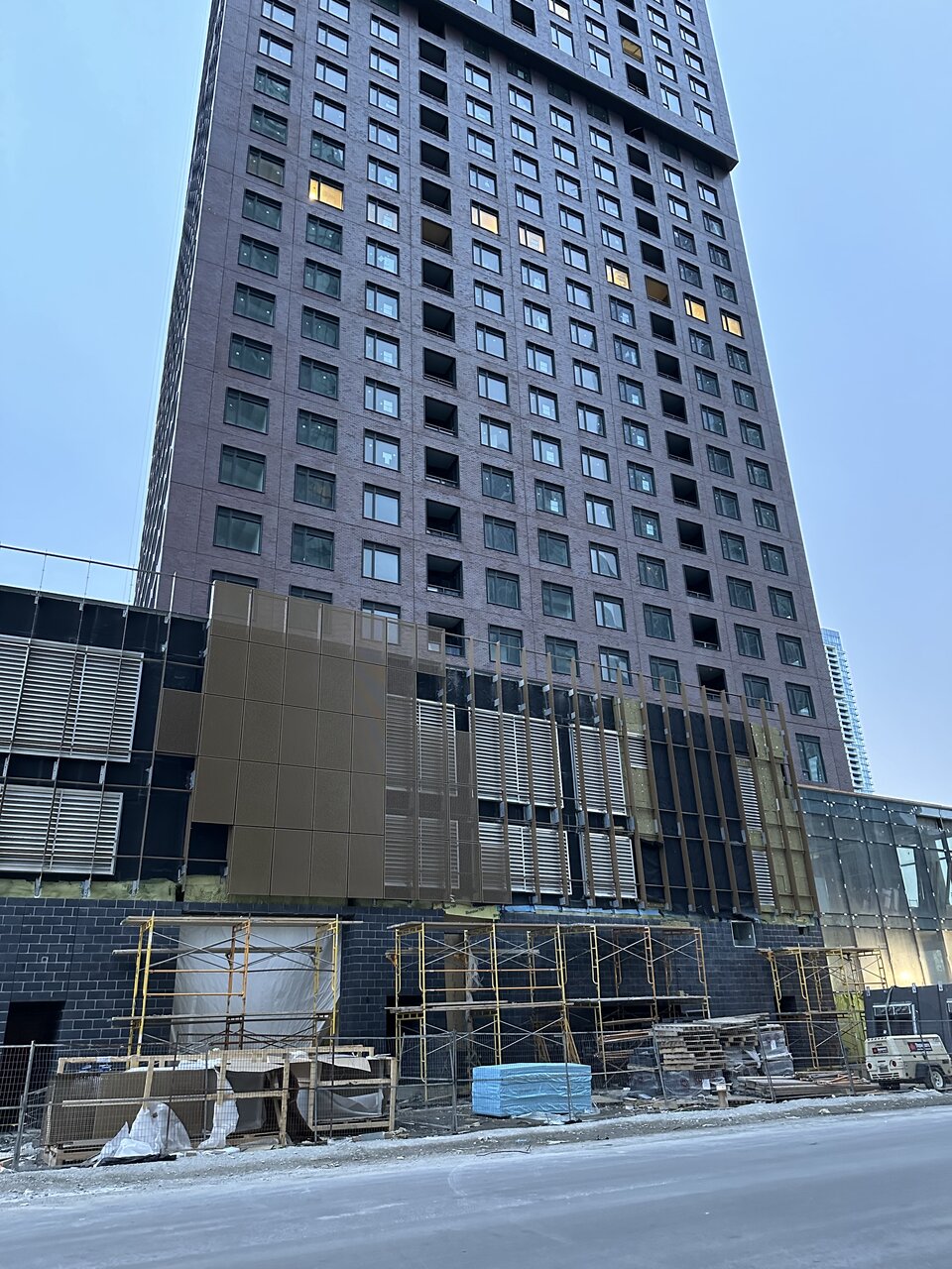 CG Tower, 188.97m, 60s, Cortel Group, BDP Quadrangle, Page 19