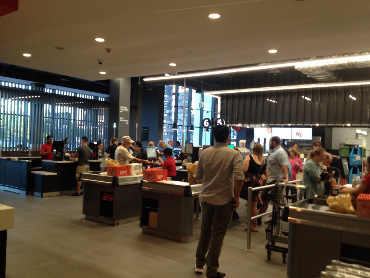 Yonge Sheppard Centre Renovations and Expansion 123.13m 35s