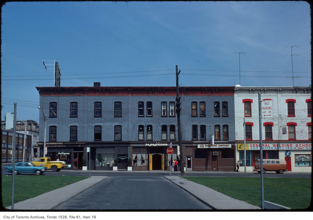 Jarvis St  view east along Commercial St May 17 1975.jpg