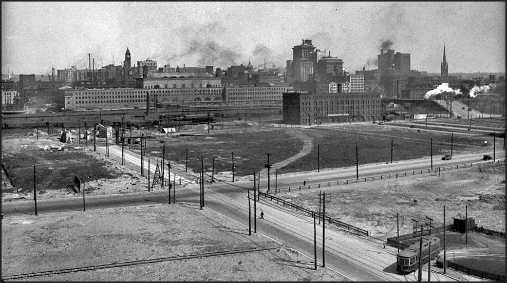 Looking N-E from Terminal Warehouse at York St. 1928  LAC.jpg