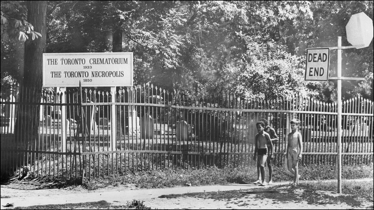 Necropolis Cemetery  1970  TPL.jpg