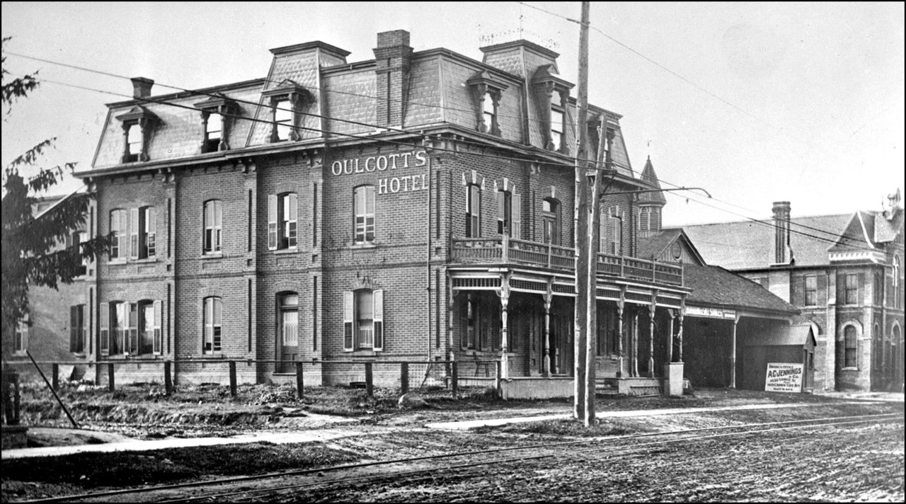 Oulcott's Hotel, Yonge St., north west corner Helendale Ave. 1900  TPL.jpg