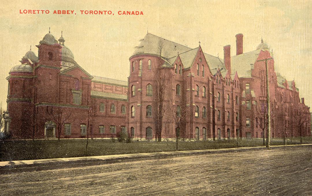 PC_4425_ loretta abbey toronto canada-front.jpg