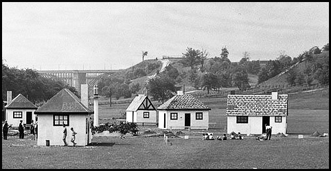 Riverdale Park 1942.jpg