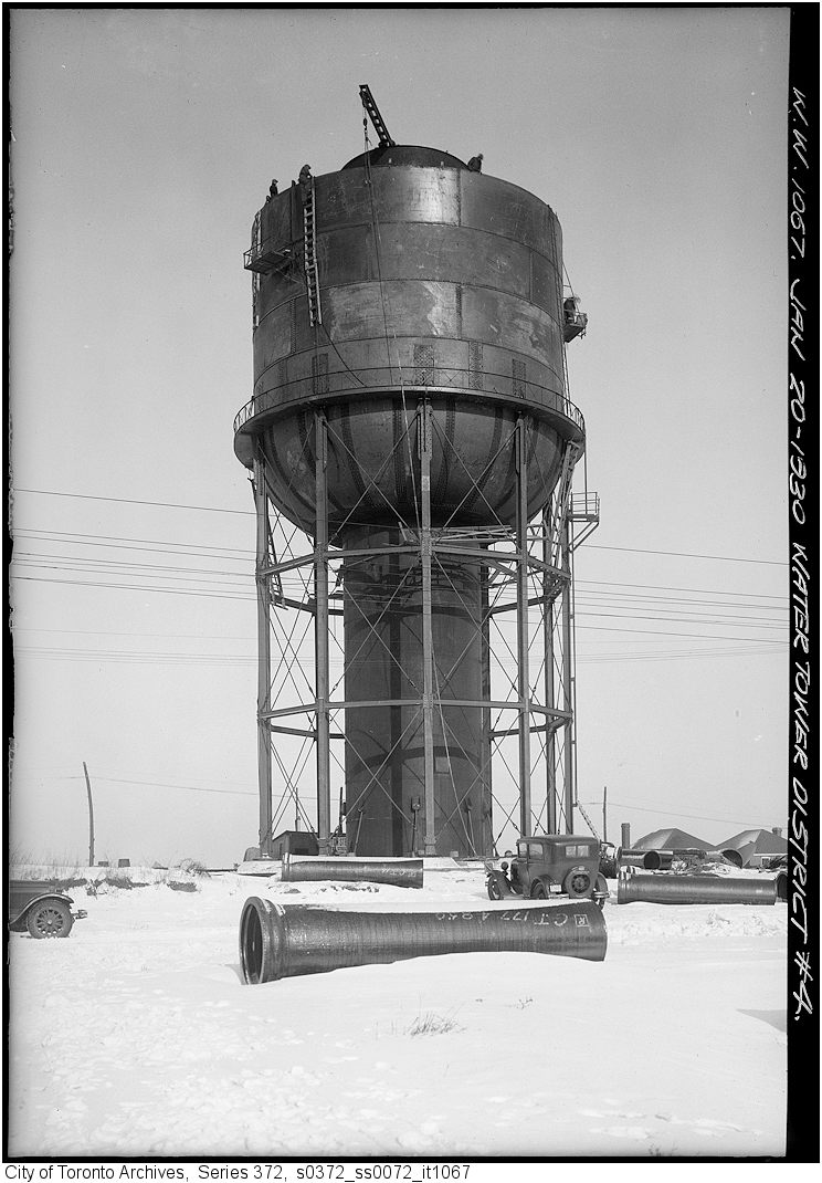 Roselawn water Tower 1930.jpg