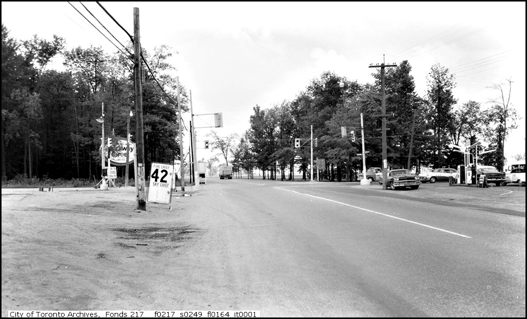 Sheppard Ave. E. looking W. to Woodbine 1965 CTA.jpg