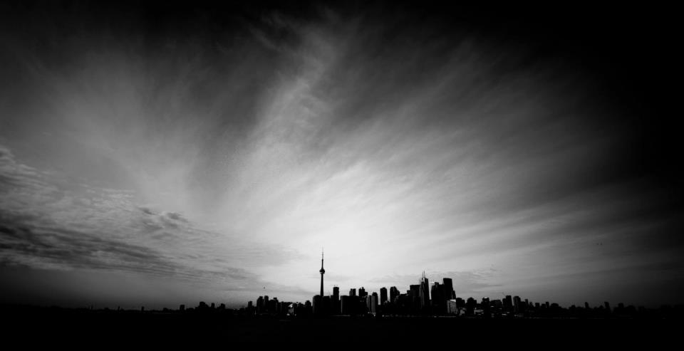 skyline Black and white.jpg