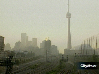 smog%u00252Bin%u00252Btoronto.jpg