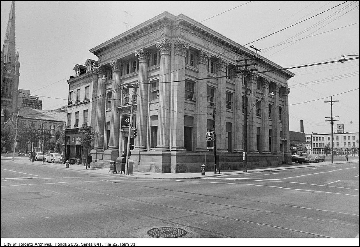 TN Canadian Bank of Commerce N-W King-Jarvis 1972 built 1907.jpg