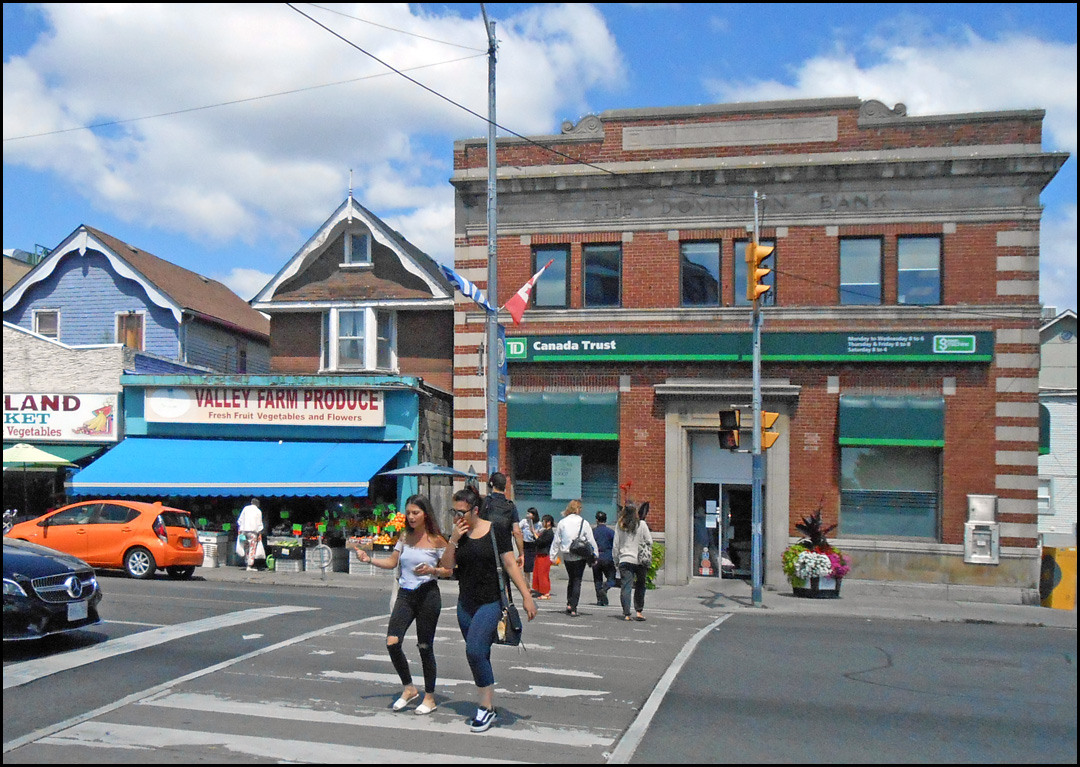 TN Danforth-Logan bank 2017.jpg