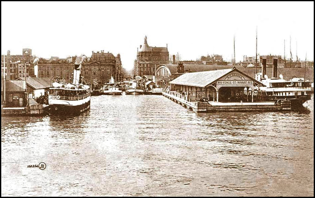 TN Yonge St. wharf c.1900.jpg