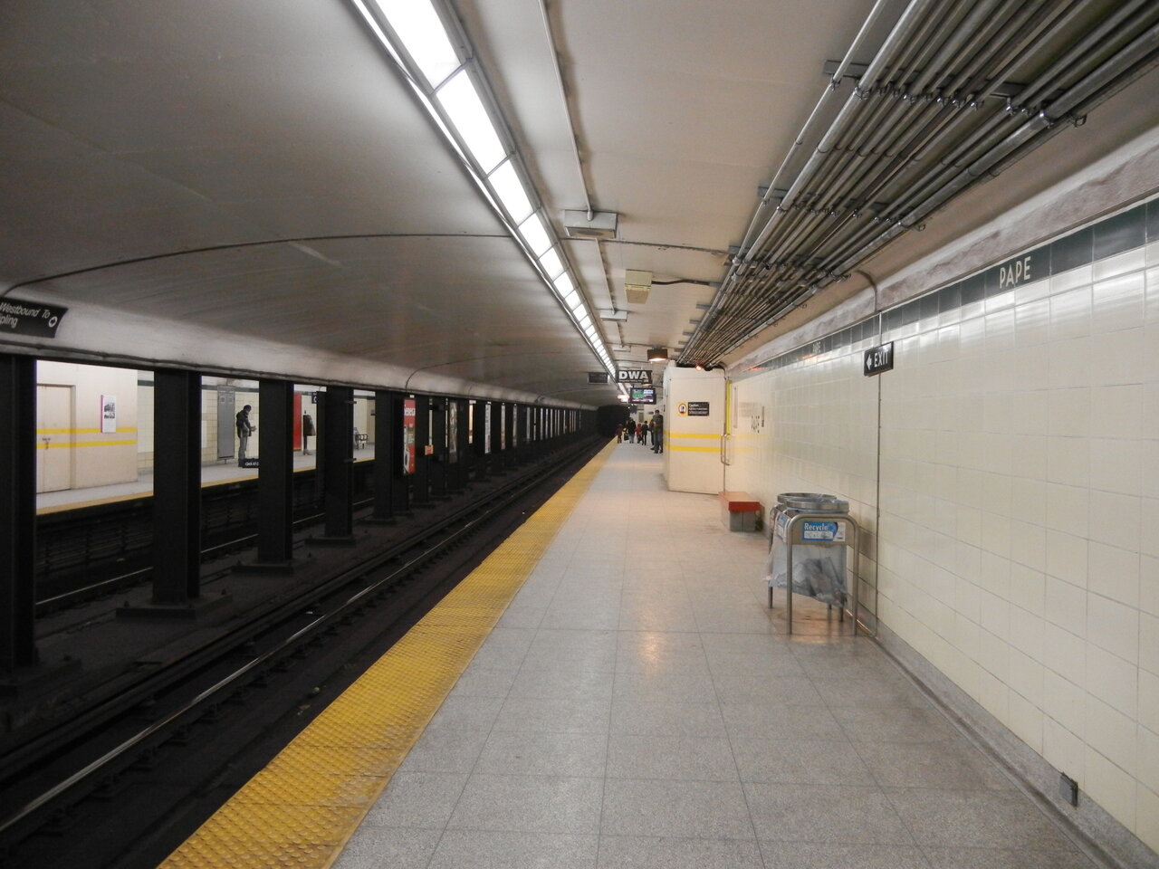 Transit Toronto 411.JPG