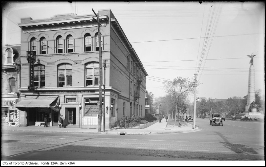 University at Queen NW corner 1924.jpg