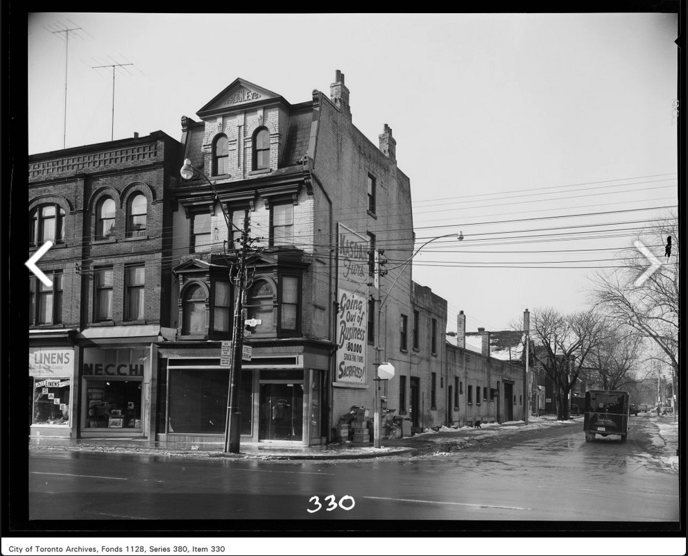 Yonge and Yorkville south-west corner -1950.png
