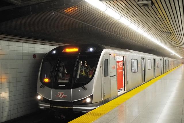 Toronto Rockets add more elbow room for Yonge-University-Spadina riders ...